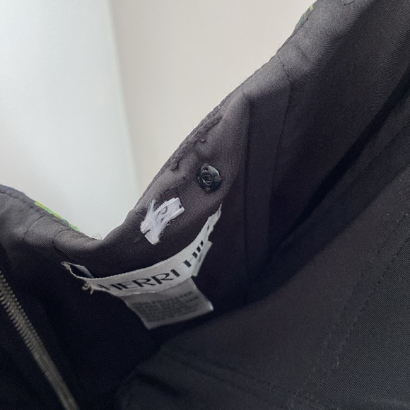 Sherri Hill black floral strapless asymmetrical event gown size 2 - Picture 6 of 9